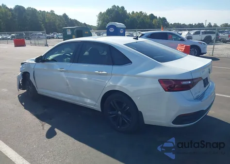 2023 Volkswagen Jetta 1.5T Se z USA, uszkodzony, nr VIN 3VW7M7BU7PM039541